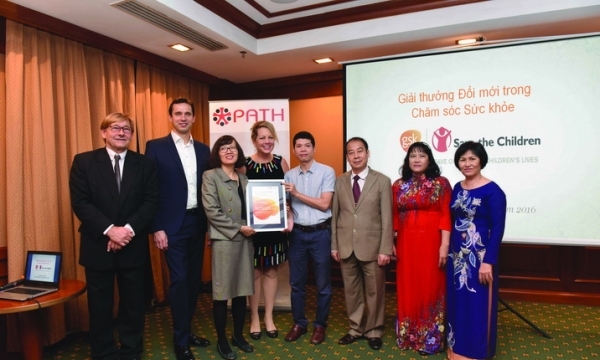 PATH Vietnam giành giải thưởng sáng kiến quản lý hồ sơ tiêm chủng
